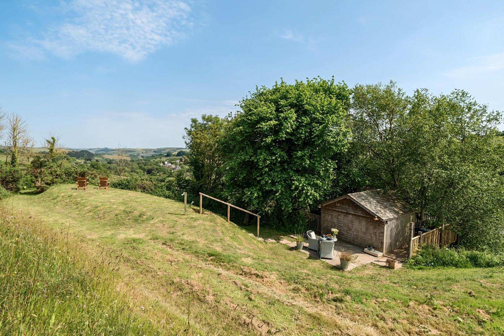 The Treehouse At Salcombe Farm Βίλα Εξωτερικό φωτογραφία