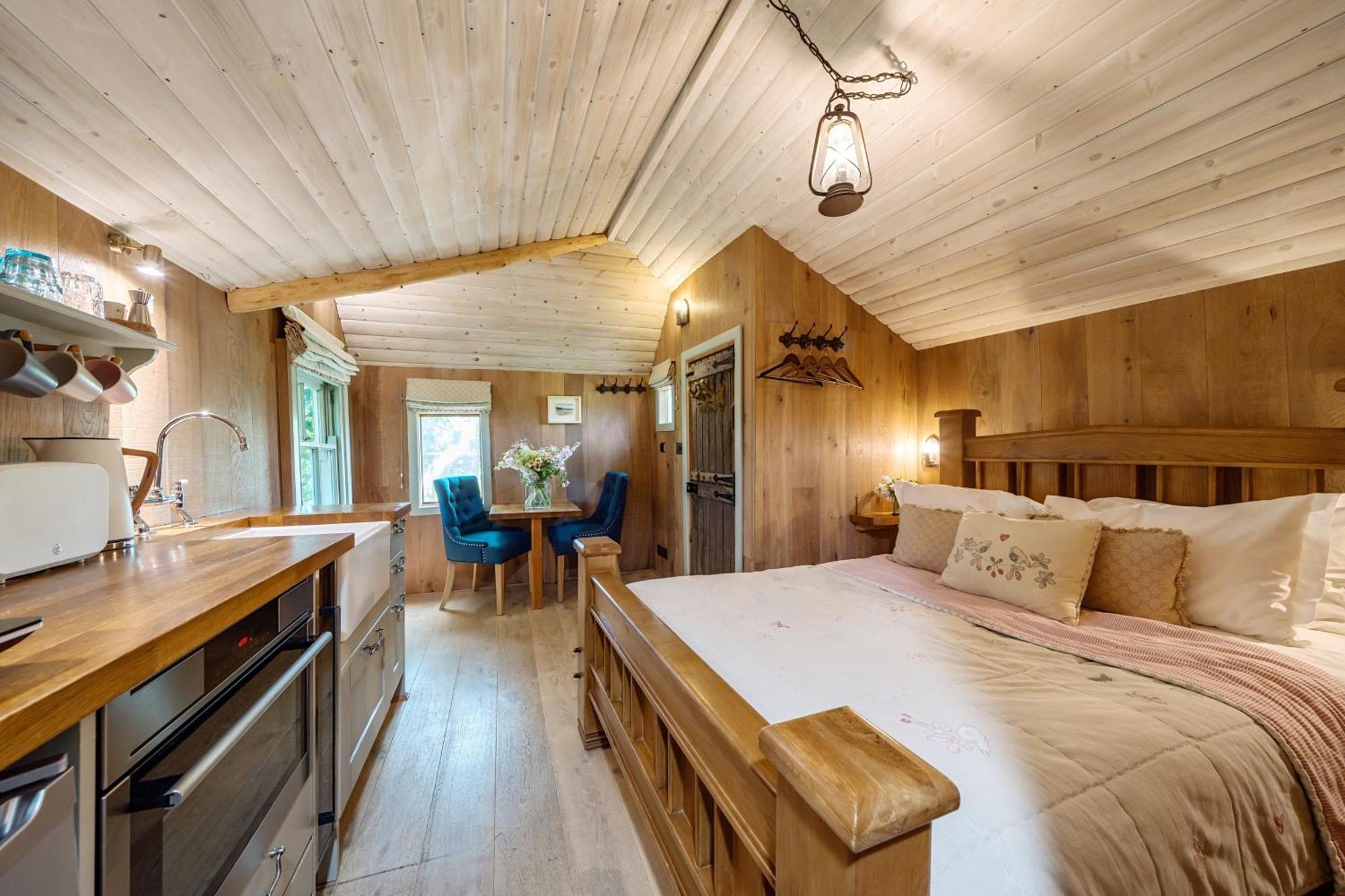 The Treehouse At Salcombe Farm Βίλα Εξωτερικό φωτογραφία