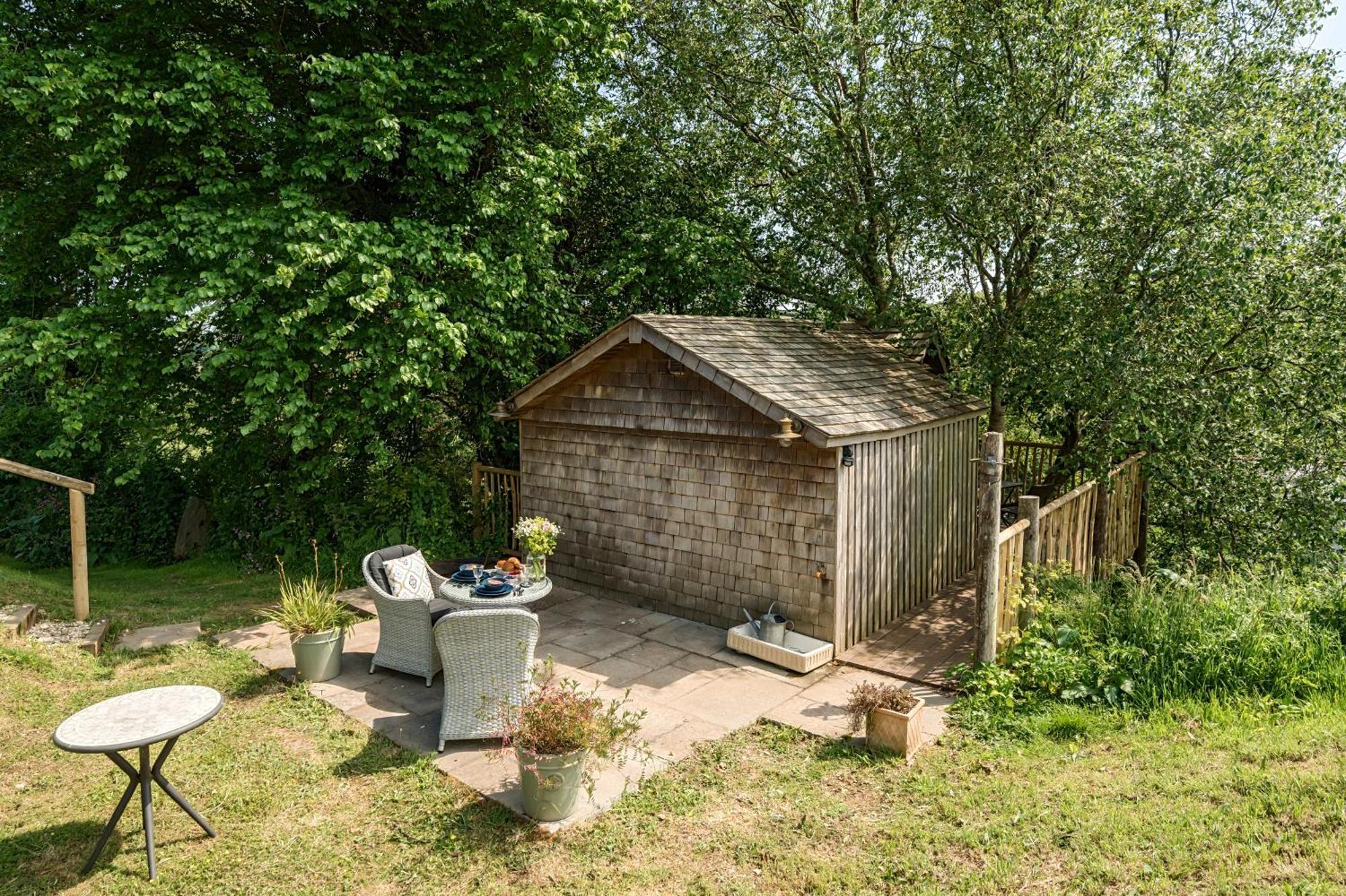 The Treehouse At Salcombe Farm Βίλα Εξωτερικό φωτογραφία